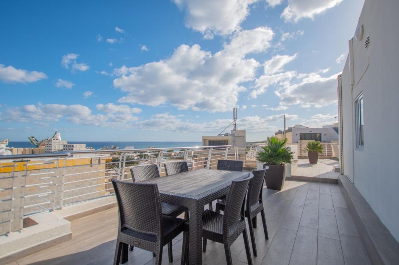 Kernice Penthouse With Sea And Country Views Of Xghajra Kültér fotó