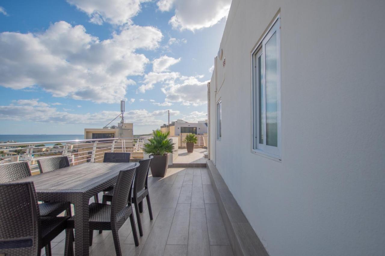 Kernice Penthouse With Sea And Country Views Of Xghajra Kültér fotó