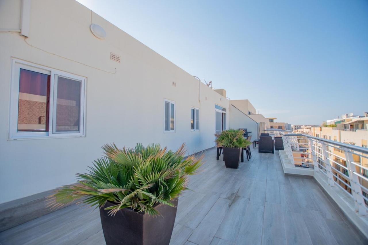 Kernice Penthouse With Sea And Country Views Of Xghajra Kültér fotó